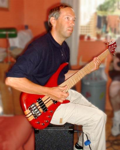 Kevin Slaps His Synergy Bass